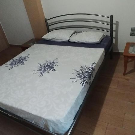 Cozy Apartment In Thessaloníki Luaran gambar